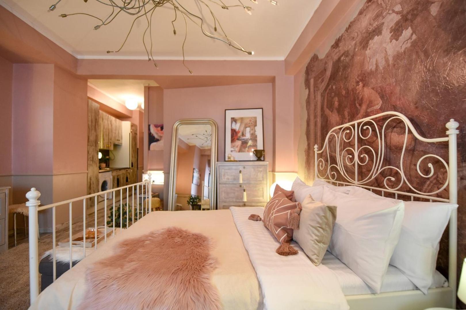 Magic Studio - A Central Fairytale Experience Bukares Bagian luar foto