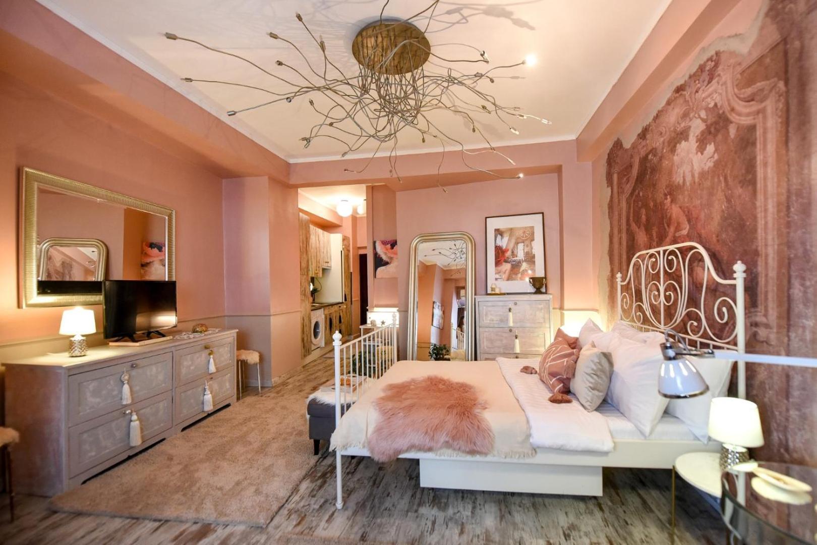 Magic Studio - A Central Fairytale Experience Bukares Bagian luar foto