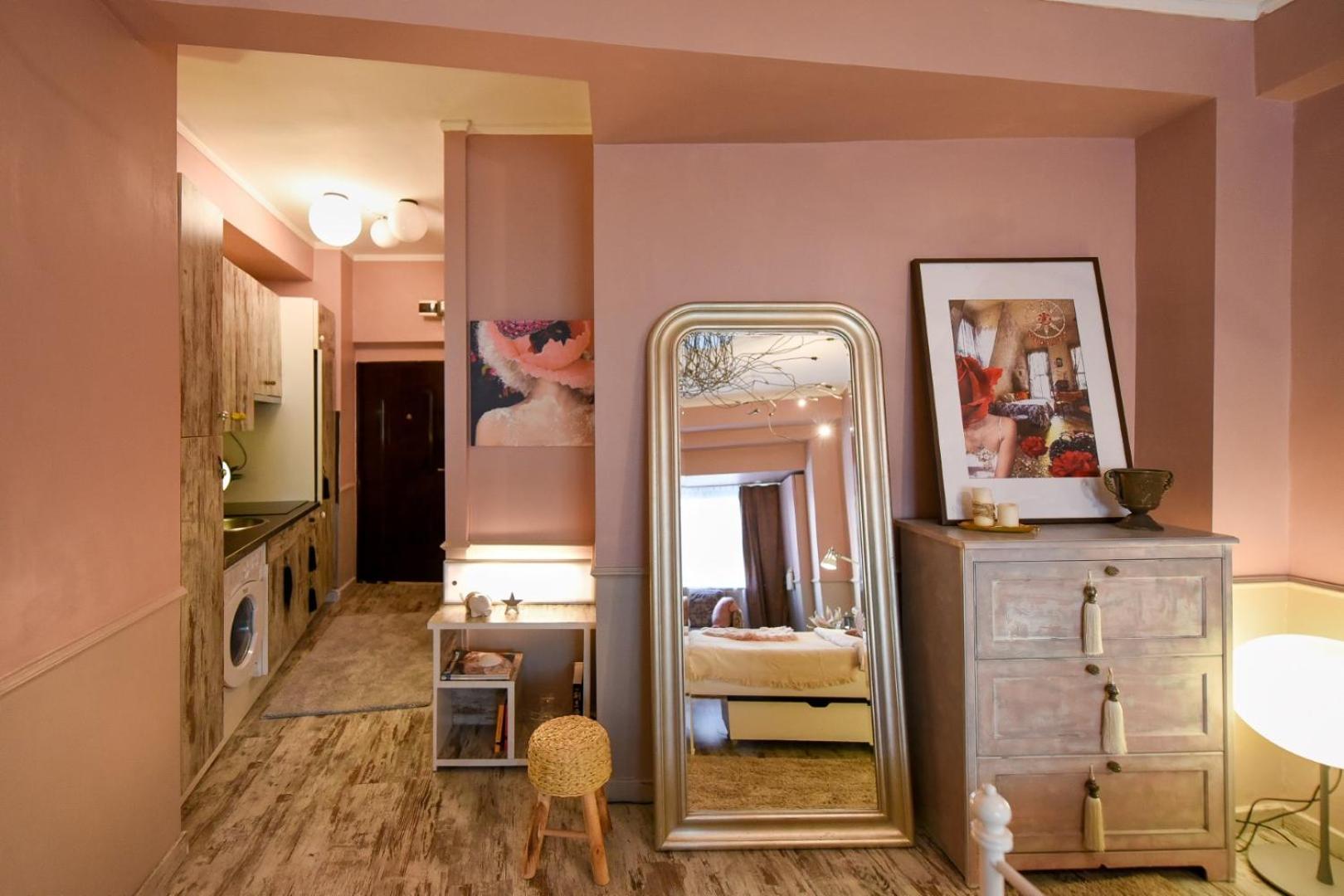 Magic Studio - A Central Fairytale Experience Bukares Bagian luar foto